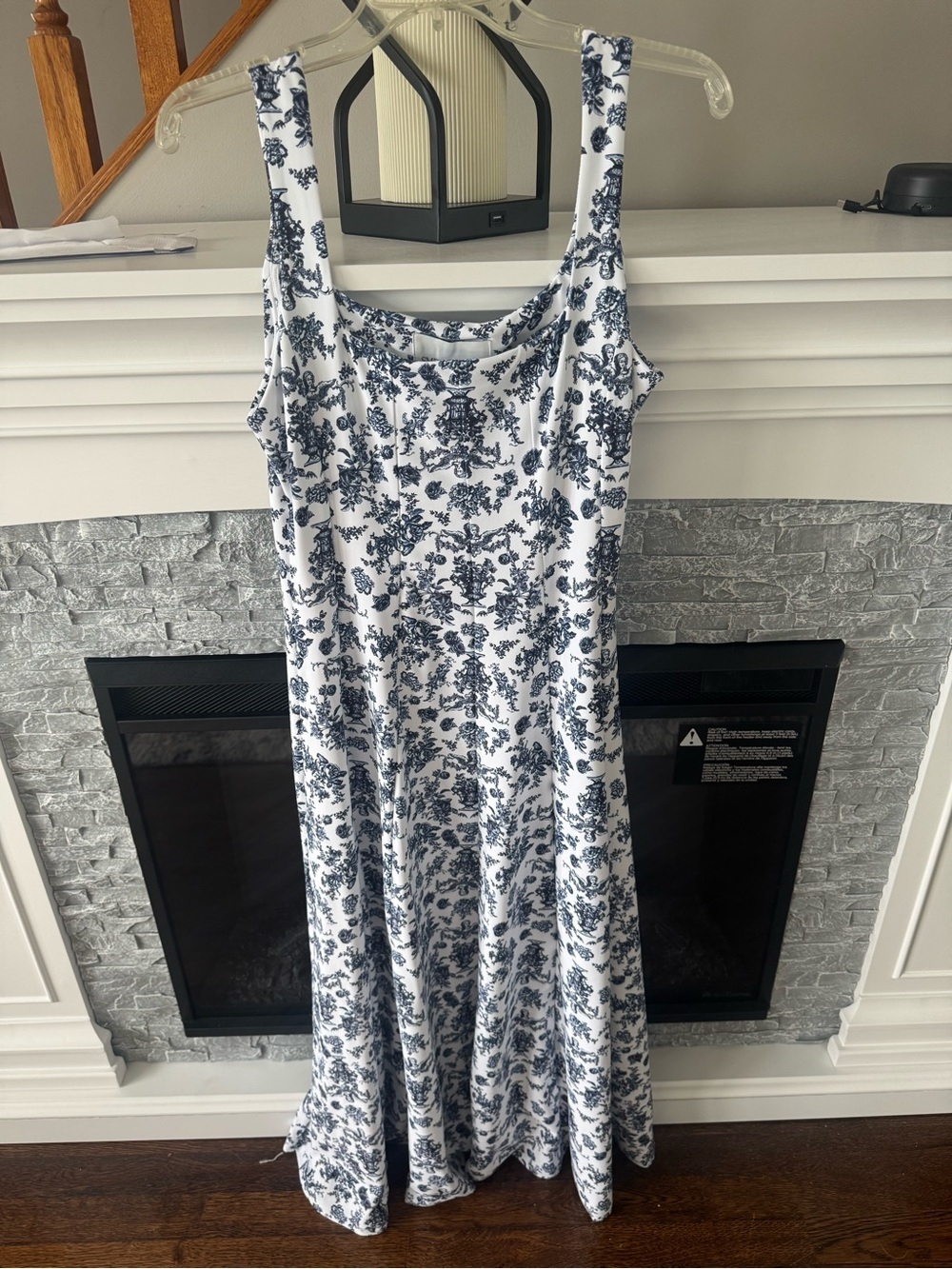 Smith & Quinn Banks Dress in Roman Holiday